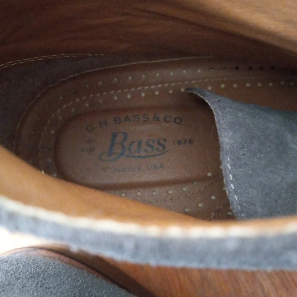 G.H. Bass & Co. Brady Gray Suede Cap Toe Ankle Chukka Boots Men Size 9M